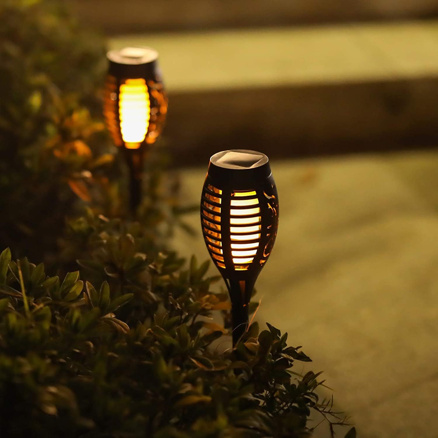 LED lauko šviestuvas su liepsnos imitacija (78cm)